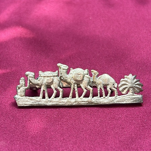 Vintage Silver Camel Caravan Brooch - Picture 12 of 16